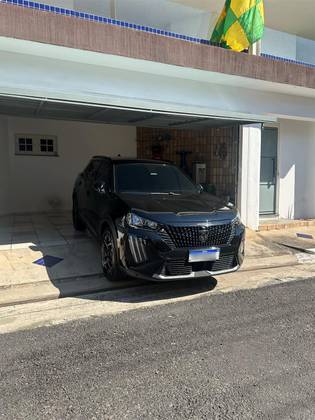 PEUGEOT 2008 1.0 TURBO 200 FLEX ALLURE CVT PEUGEOT 2008 1.0 TURBO 200 FLEX ALLURE CVT